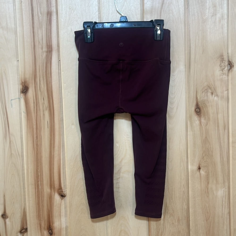 Lululemon Maroon Cropped Leggings Size 4 - Picture 2 of 5